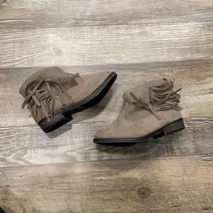 Garanimals • fringe Boot w zipper